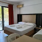 Allkushi Guest house Sarande
