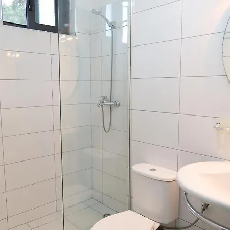 Allkushi 3* Sarandë