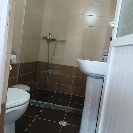 Allkushi Maison d'hôtes Saranda