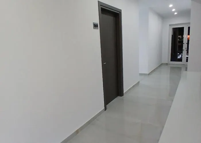 Allkushi Πανσιόν Σαράντα