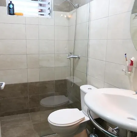 Allkushi Guest house