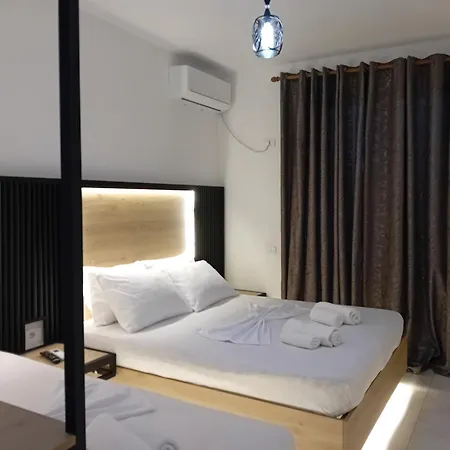 Allkushi Guest house Sarande