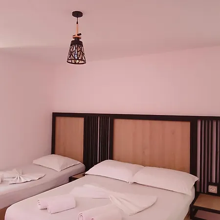 ゲストハウス Allkushi