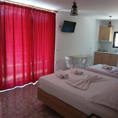 ゲストハウス Allkushi 3*